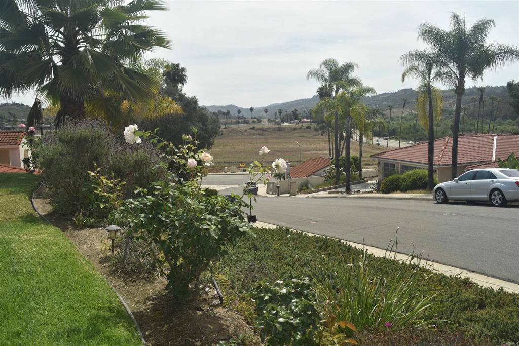 5436 Fairgreen Way Property Photo 3