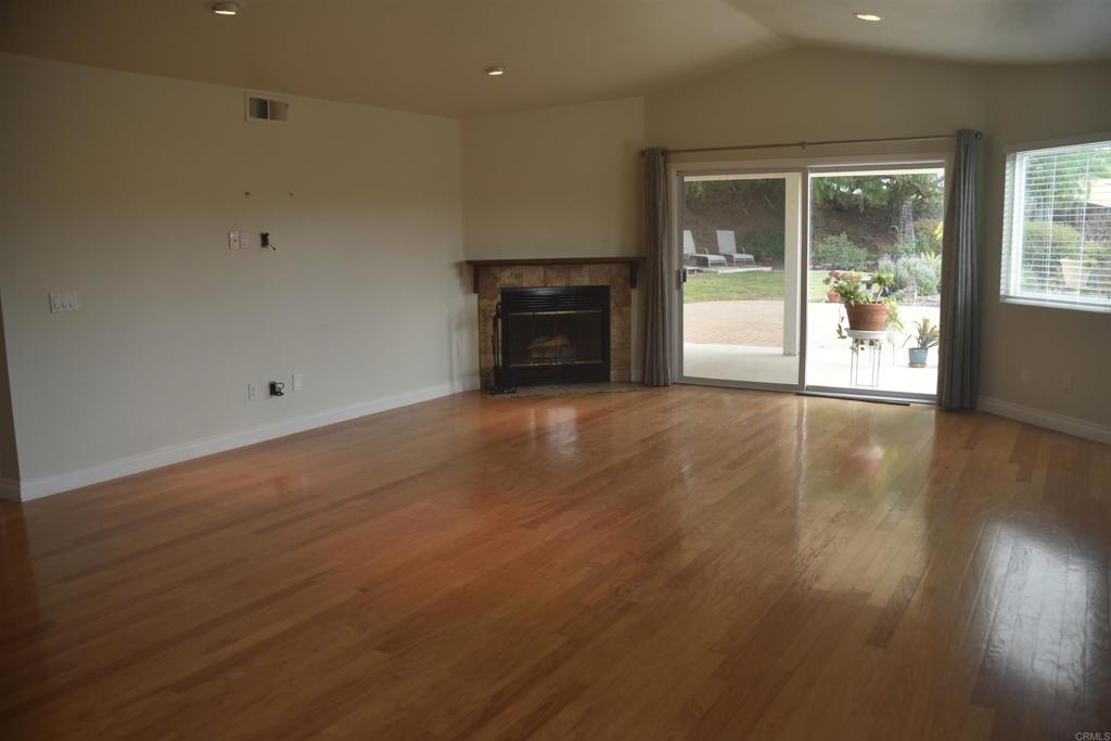 5436 Fairgreen Way Property Photo 9