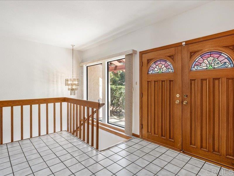 26635 Crescendo Drive Property Photo 7