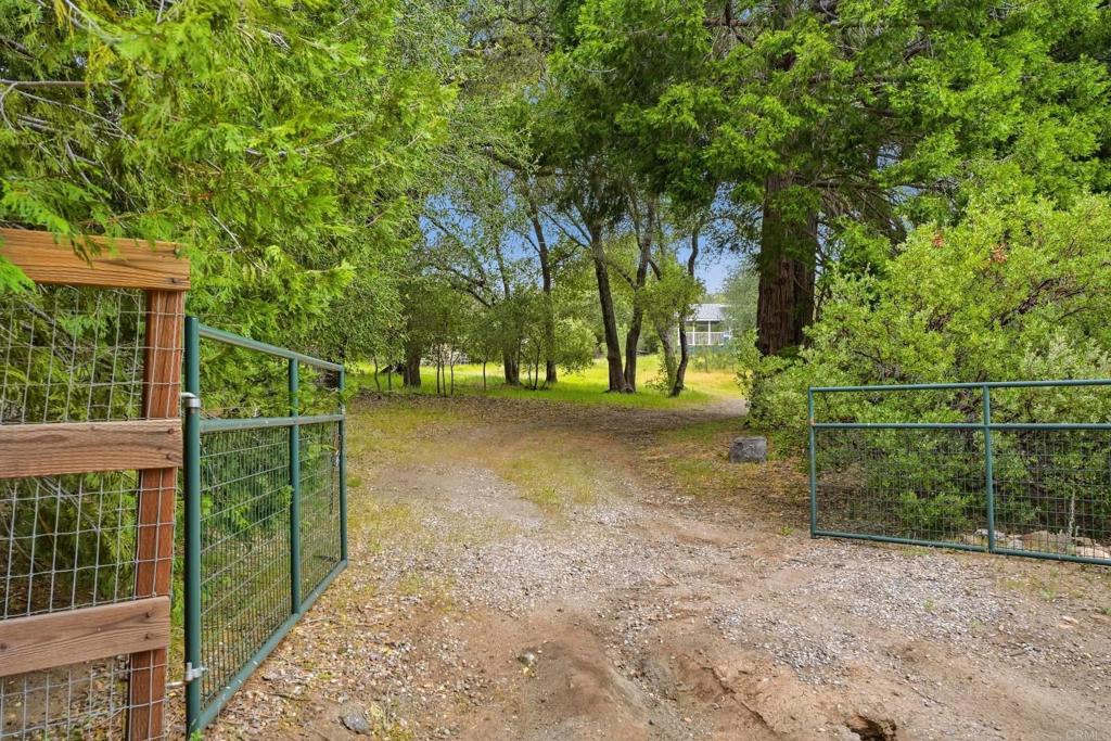 5867 Forest Meadow Road Property Photo 2