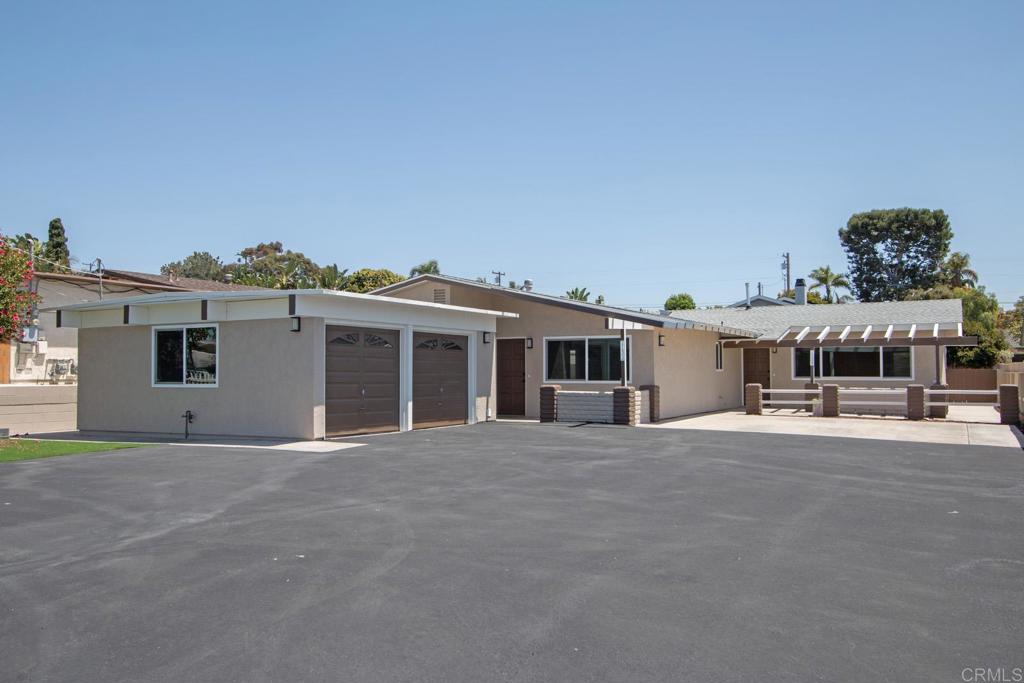 1133 & 1135 GARDENA ROAD Property Photo 1
