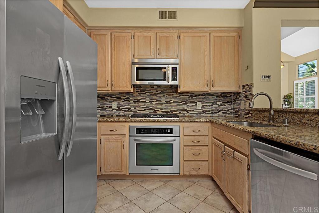 12595 Swan Canyon Place Property Photo 9