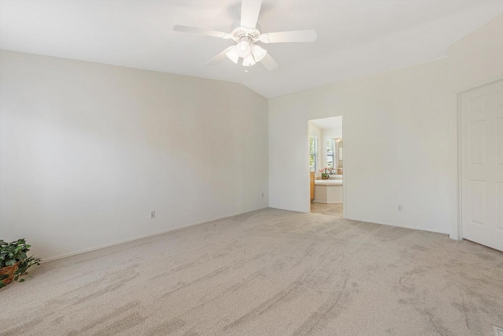 1145 E Barham Drive 160 Property Photo 17