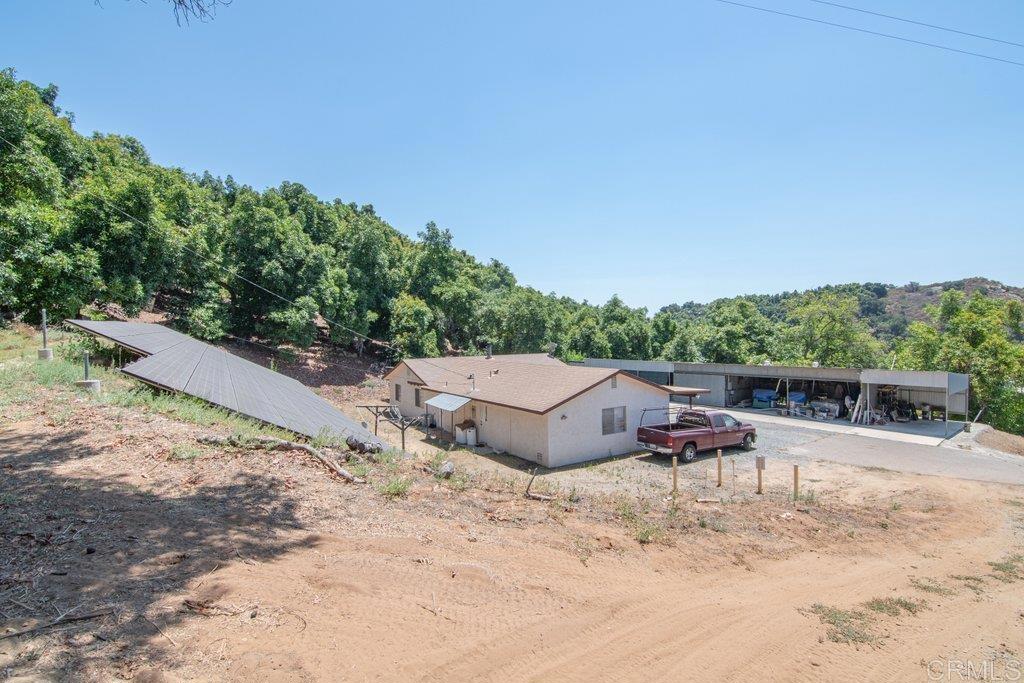 3137 E Valley Parkway Property Photo 42
