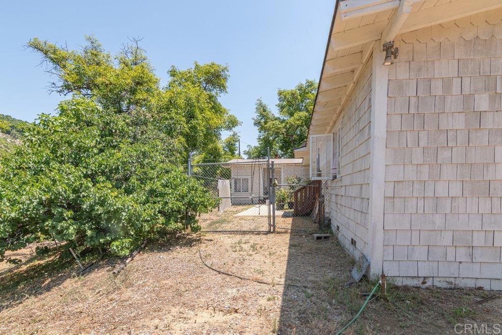3137 E Valley Parkway Property Photo 51