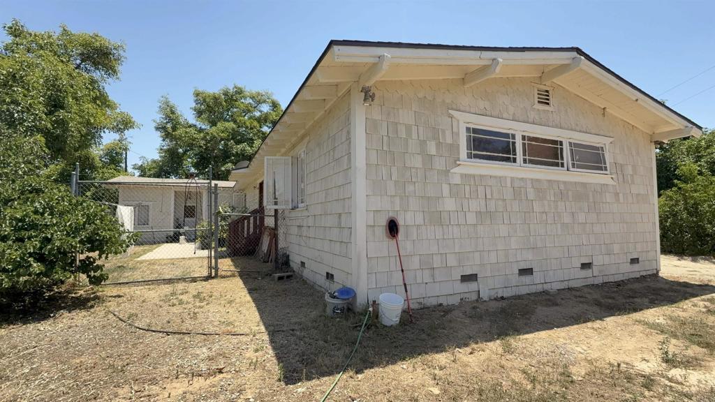 3135 E Valley Parkway Property Photo 57