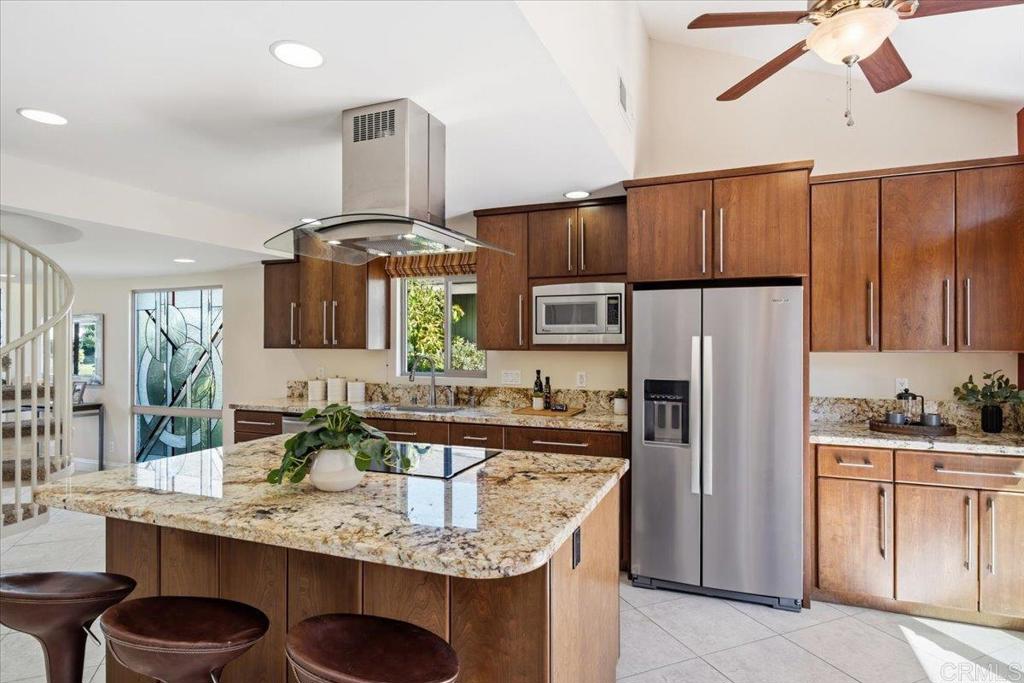 223 Via Osuna Property Photo 7