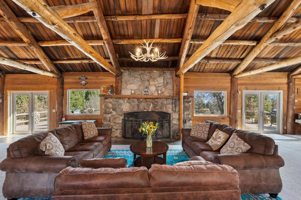 22228 Crestline Road Property Photo 14