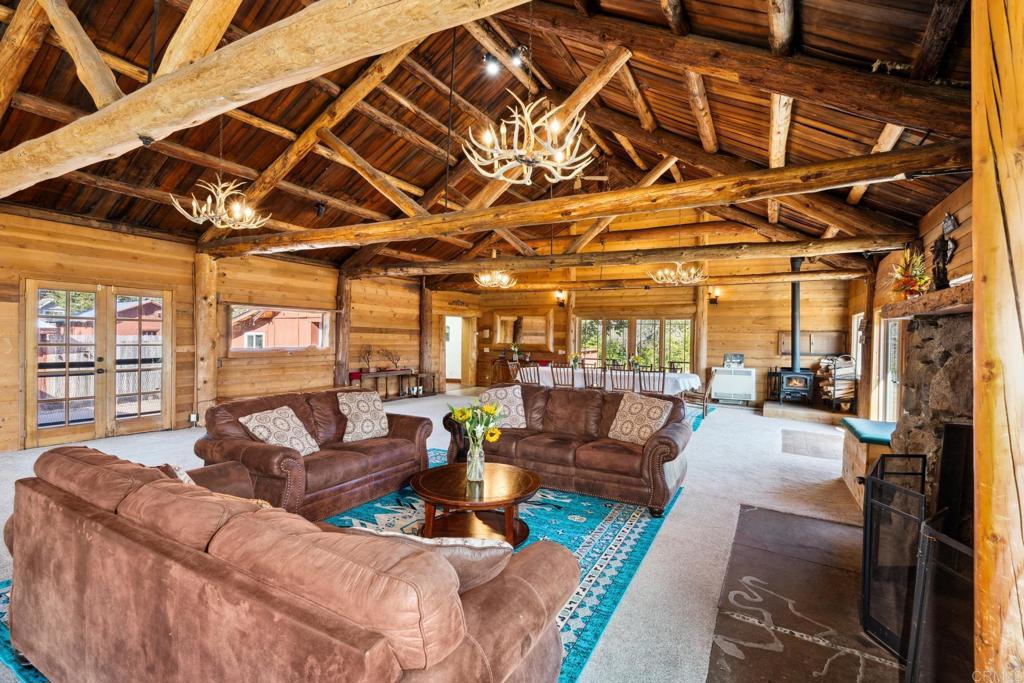 22228 Crestline Road Property Photo 15