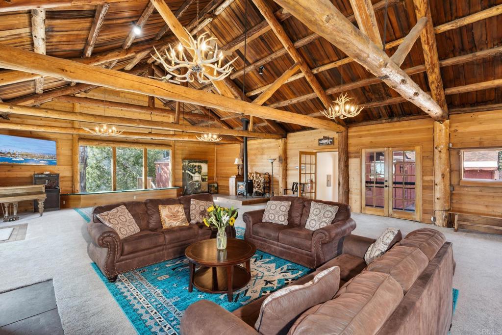 22228 Crestline Road Property Photo 23