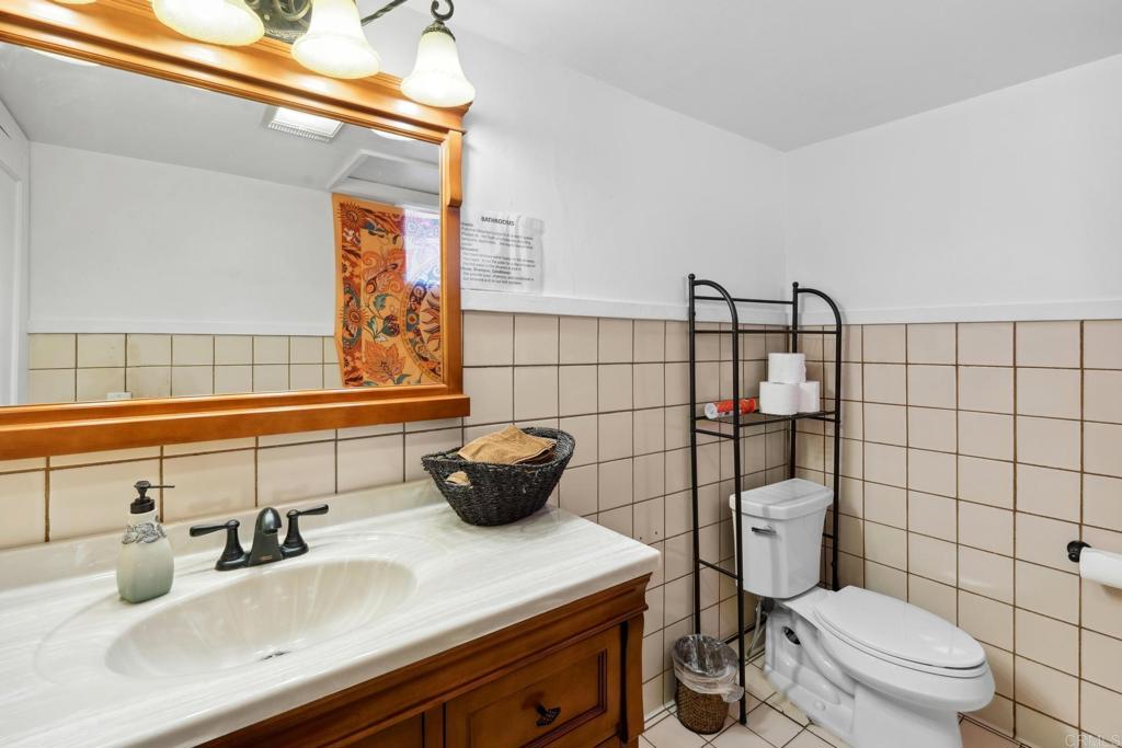 22228 Crestline Road Property Photo 45