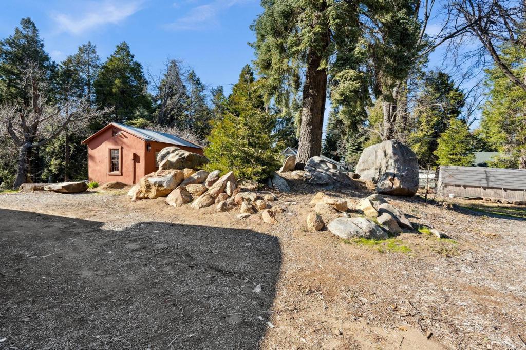 22228 Crestline Road Property Photo 51