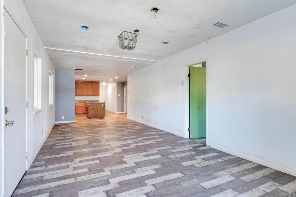 2016 Lake Morena Drive Property Photo 8