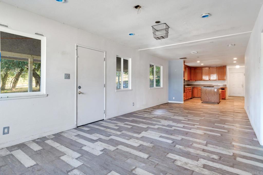 2016 Lake Morena Drive Property Photo 9