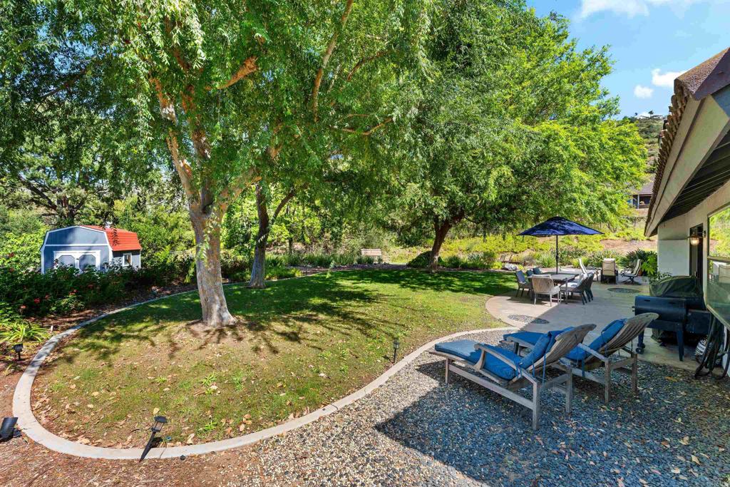 1717 Birchwood Property Photo 37
