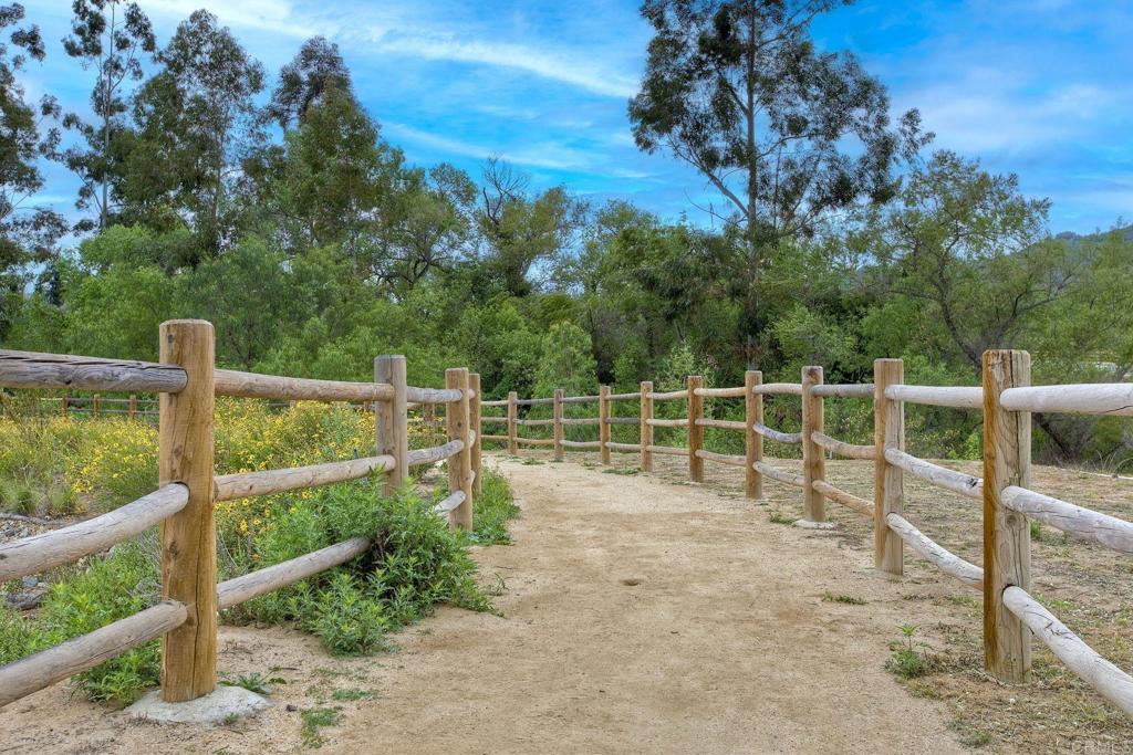 35265 Blossom Place Property Photo 40