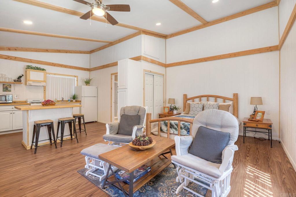 22223 Crestline Road Property Photo 18