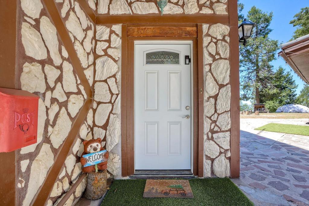 22223 Crestline Road Property Photo 19