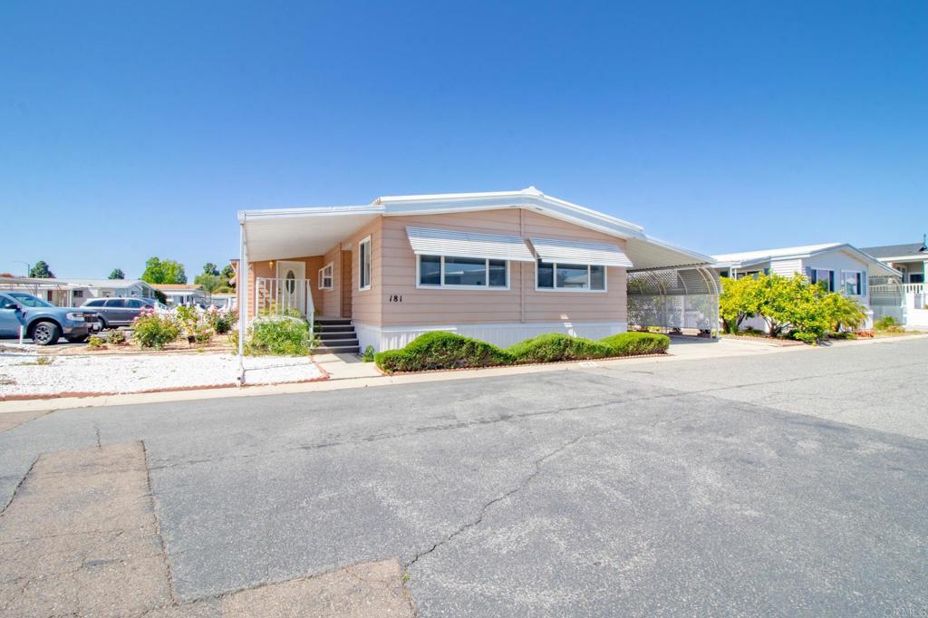 200 N El Camino Real Spc 181 Property Photo 2