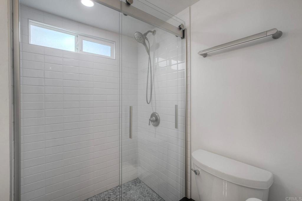 170 Diana Street 34 Property Photo 19