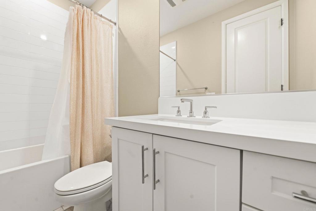 8490 Silent Tide Court Property Photo 22