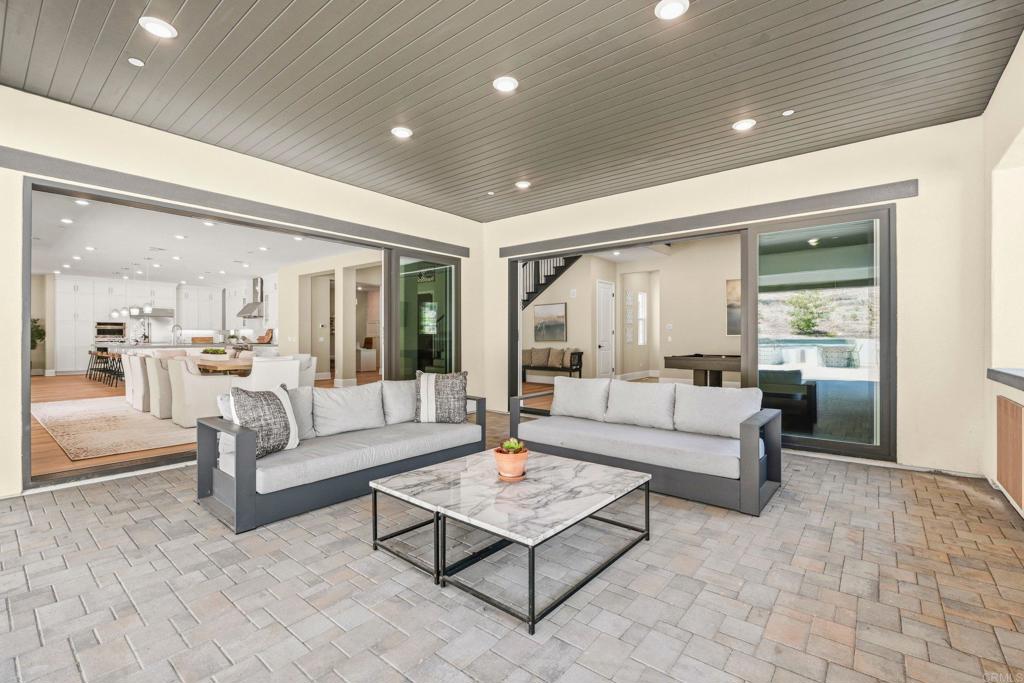 8490 Silent Tide Court Property Photo 32