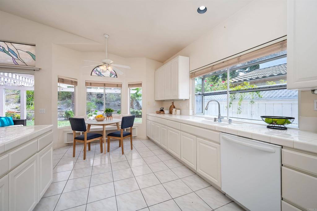 354 Benevente Drive Property Photo 16