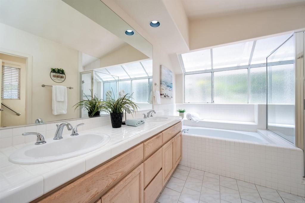 354 Benevente Drive Property Photo 20