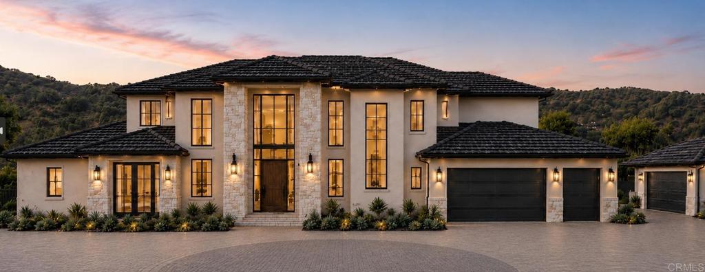 18406 08 Via Ambiente Property Photo 1
