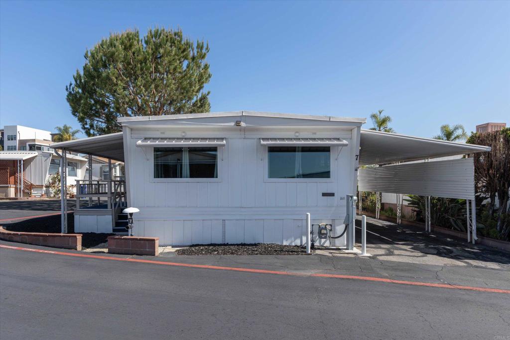 1515 Capalina Road 7 Property Photo 19