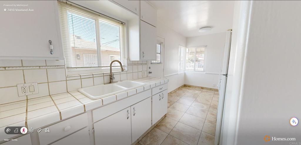 7410 Vineland Avenue Property Photo 8
