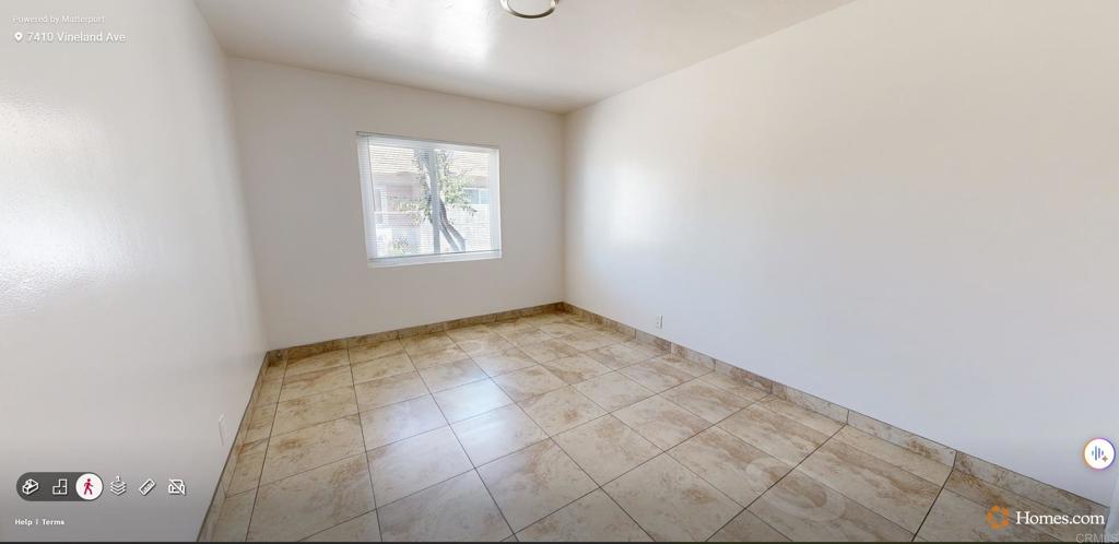 7410 Vineland Avenue Property Photo 9