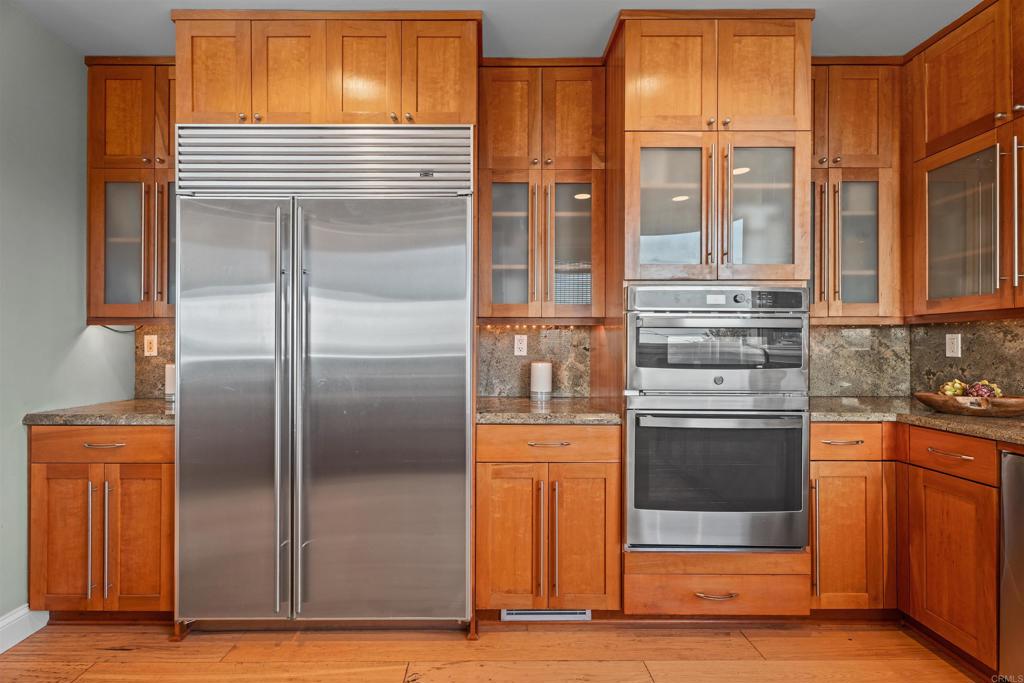 1477 Neptune Avenue Property Photo 17
