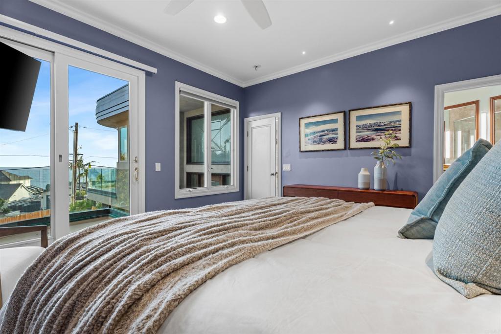 1477 Neptune Avenue Property Photo 23
