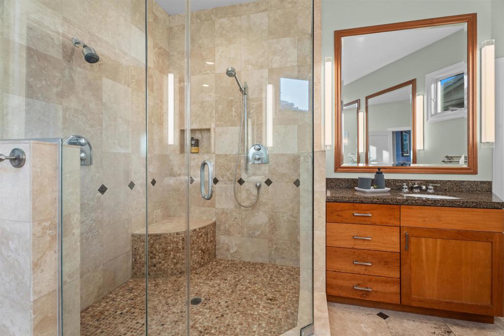 1477 Neptune Avenue Property Photo 25