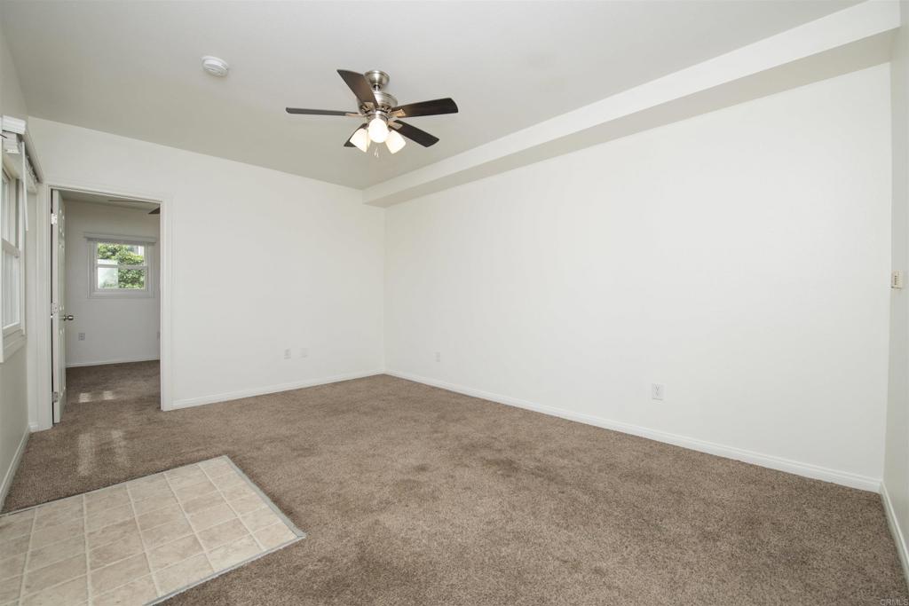 405 N Juniper Street Property Photo 6