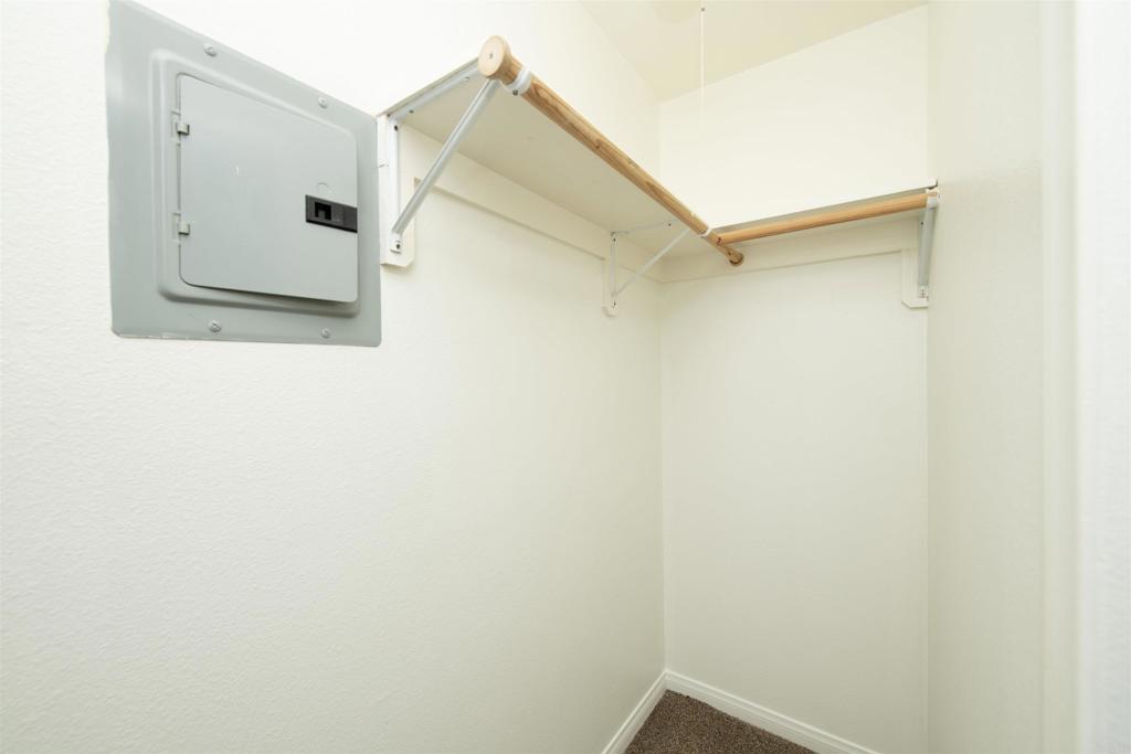 405 N Juniper Street Property Photo 15
