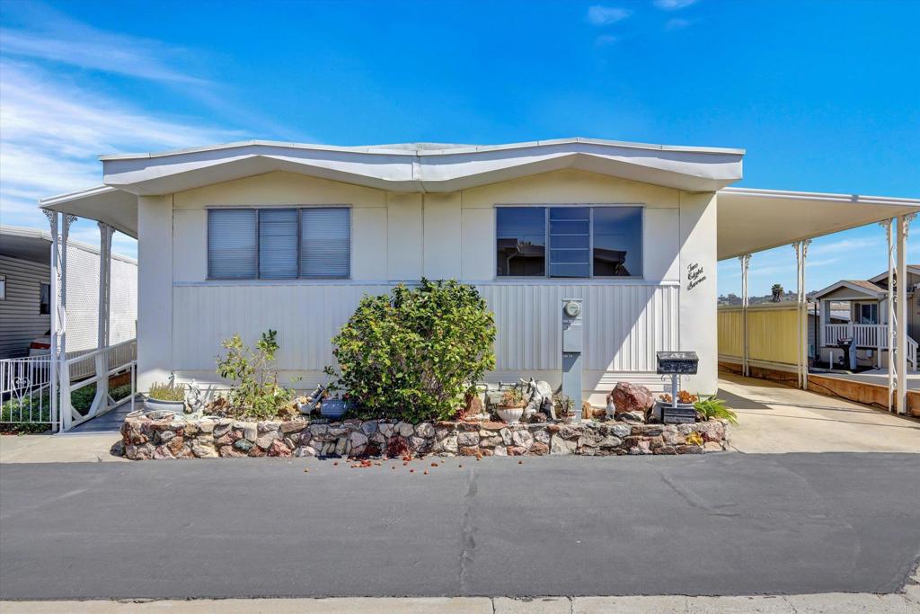 287 Robin Lane Property Photo 1