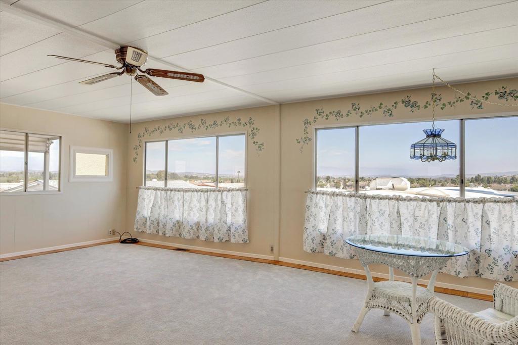287 Robin Lane Property Photo 11