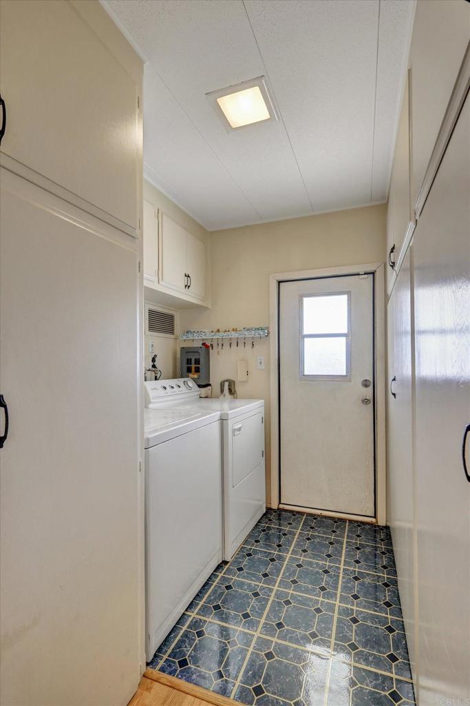 287 Robin Lane Property Photo 22