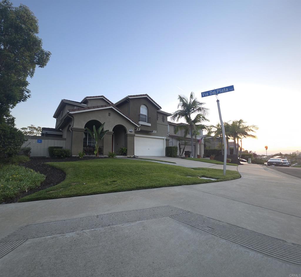 1241 Via Contessa Property Photo 3