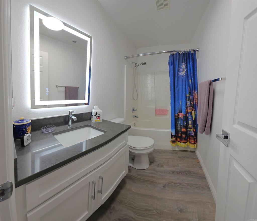 1241 Via Contessa Property Photo 9