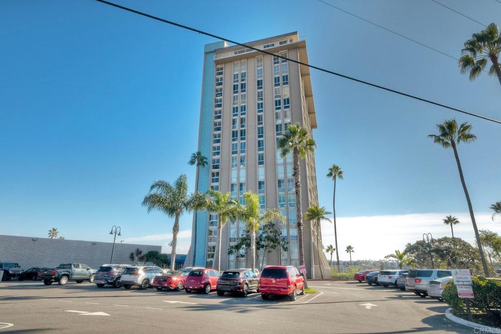 1200 N Harbor Property Photo 4