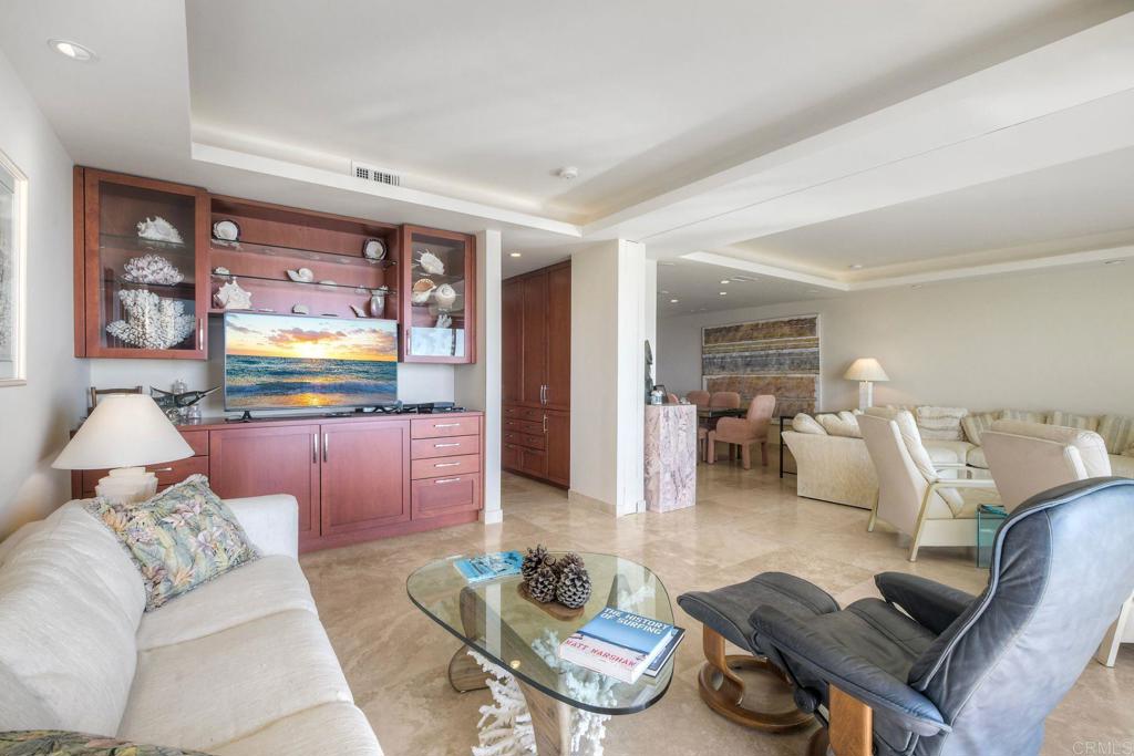1200 N Harbor Property Photo 23