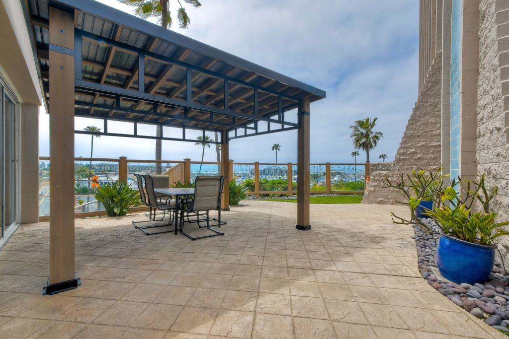1200 N Harbor Property Photo 48