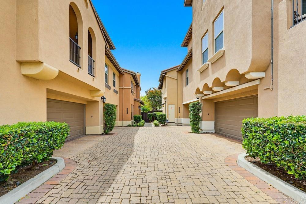 2669 Piantino Circle Property Photo 3