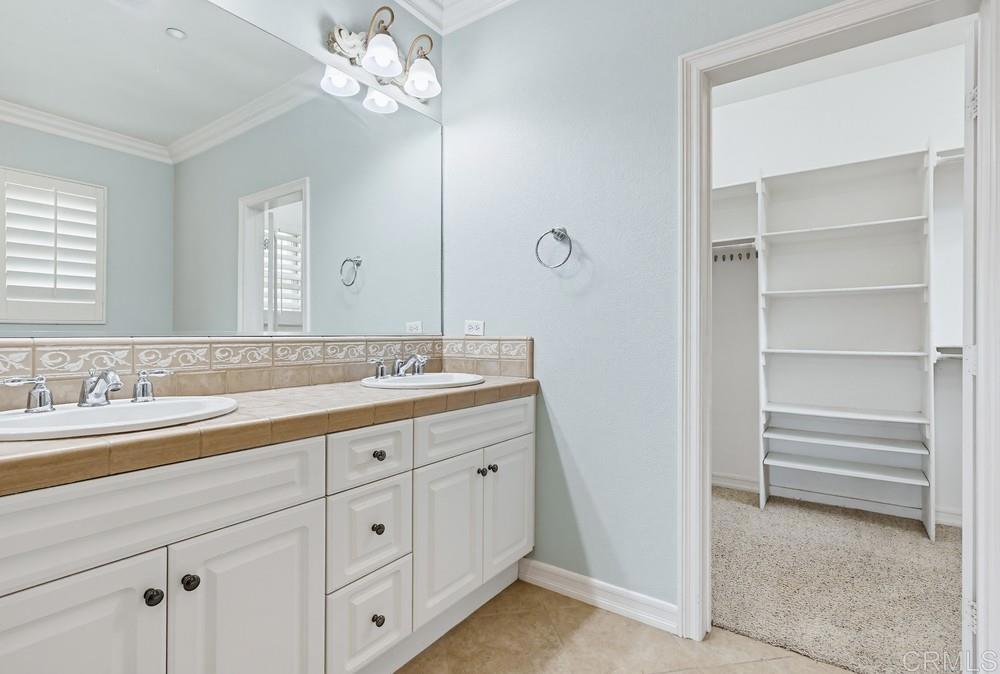 2669 Piantino Circle Property Photo 16