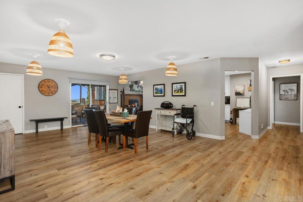 1341 Boyle Avenue, A And B Property Photo 8