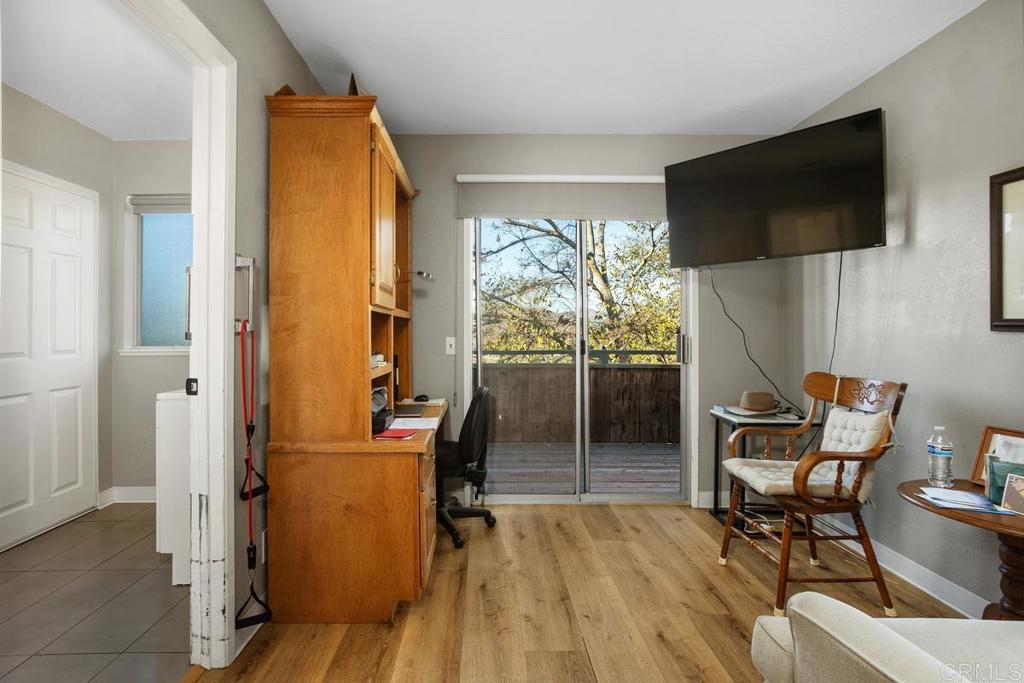 1341 Boyle Avenue, A And B Property Photo 16