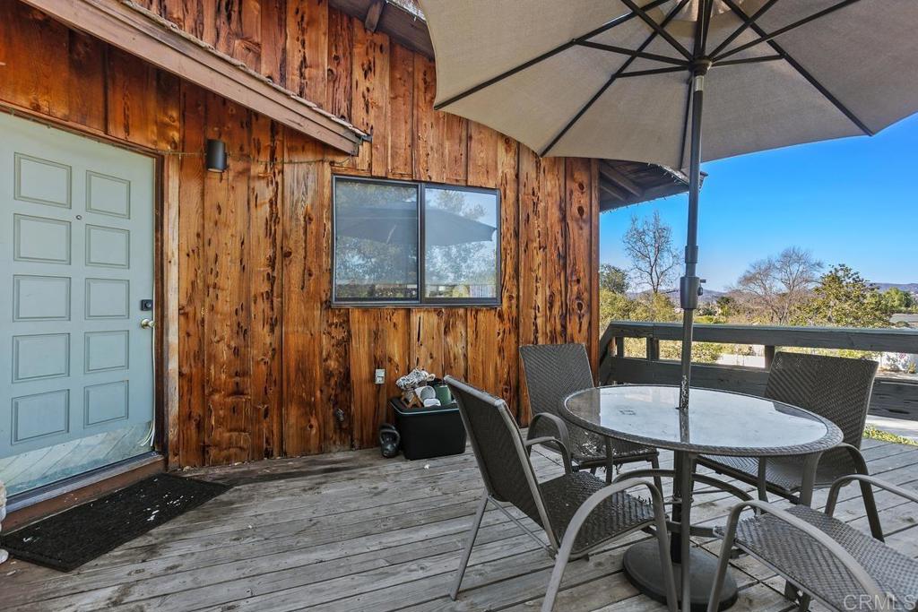 1341 Boyle Avenue, A And B Property Photo 26